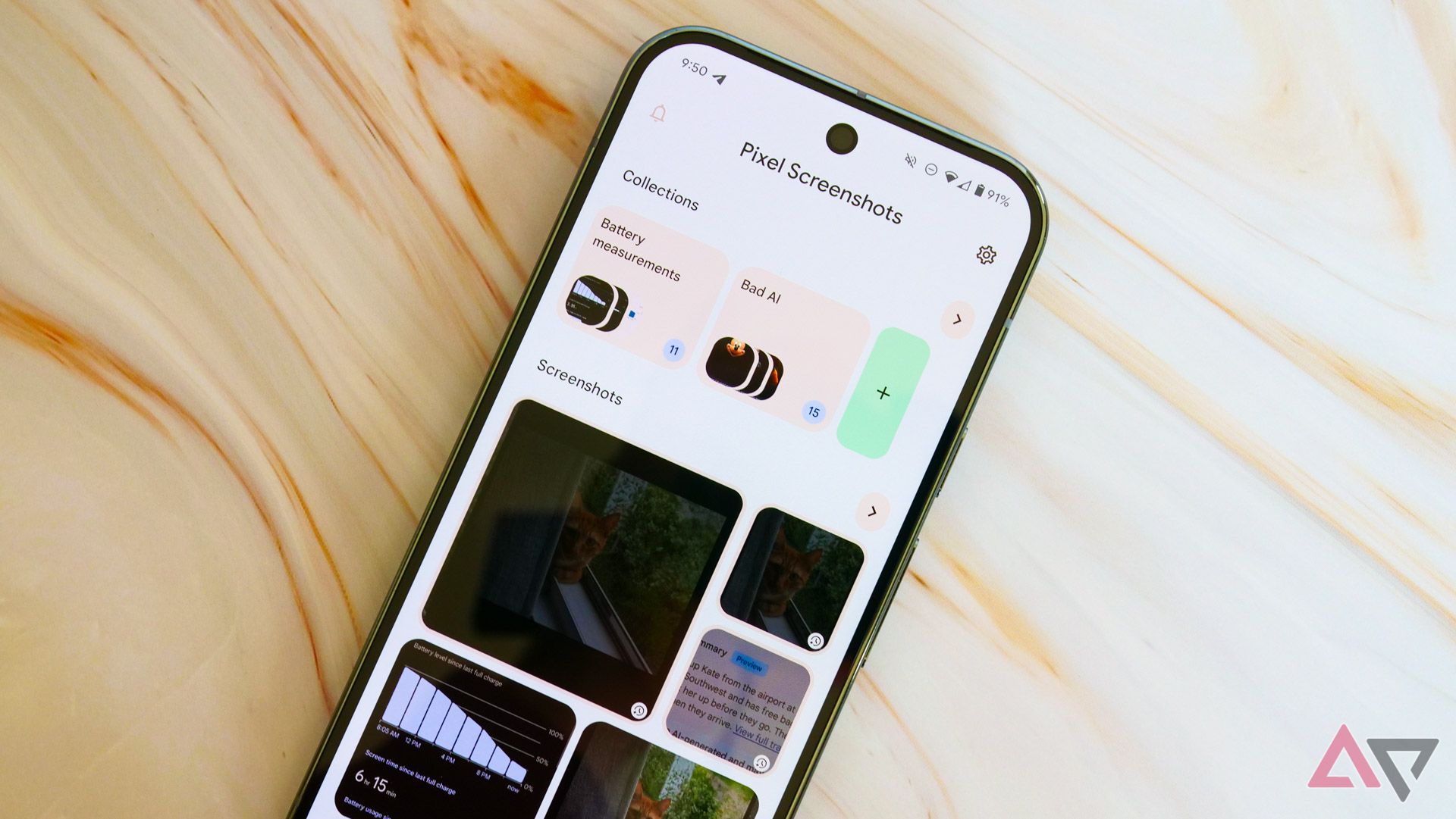 La aplicación de capturas de pantalla de Pixel se muestra en un Pixel 9 Pro con un telón de fondo arremolinado.