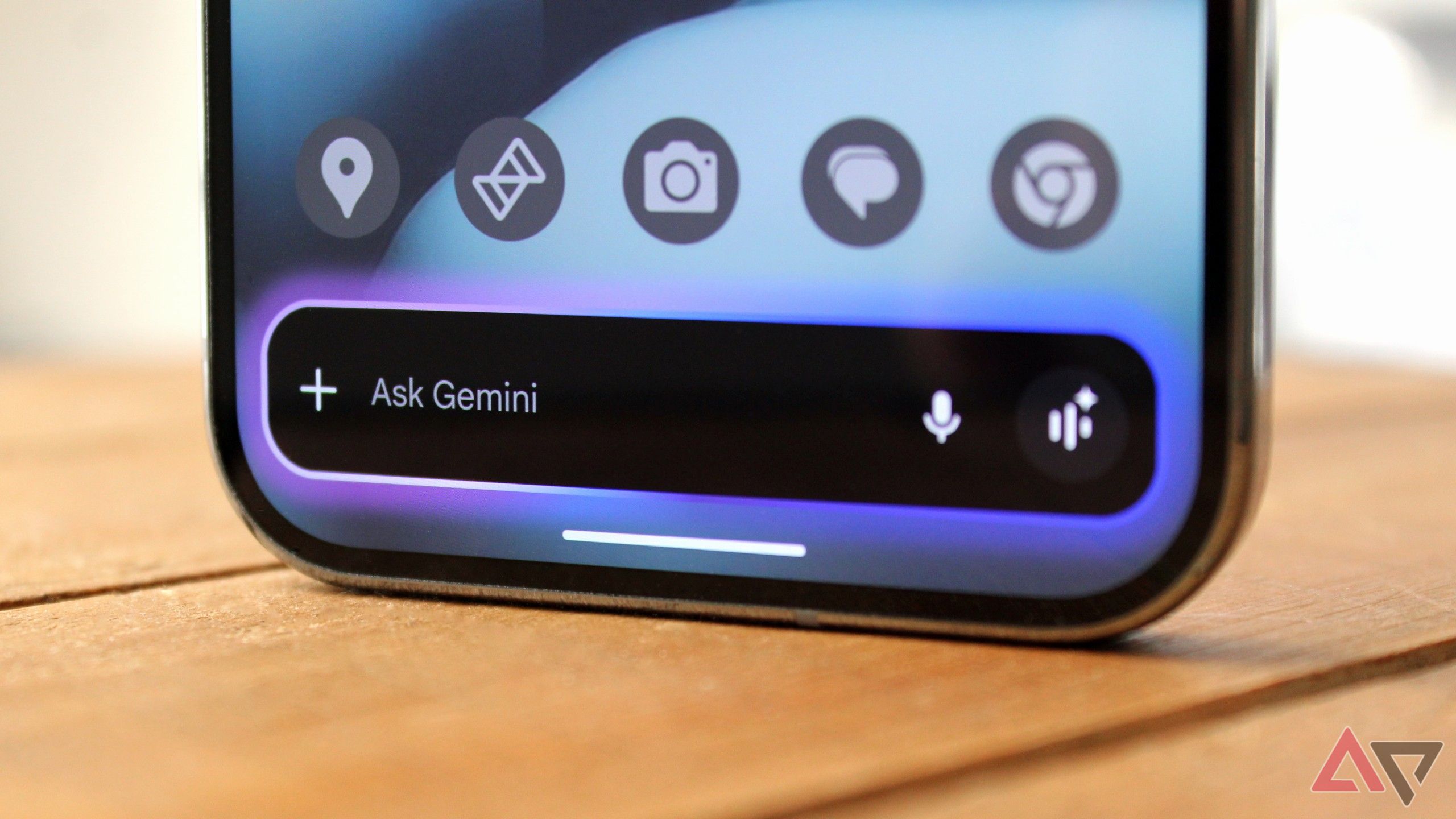 Imagen de la superposición de Google Gemini Assistant en un teléfono Android.